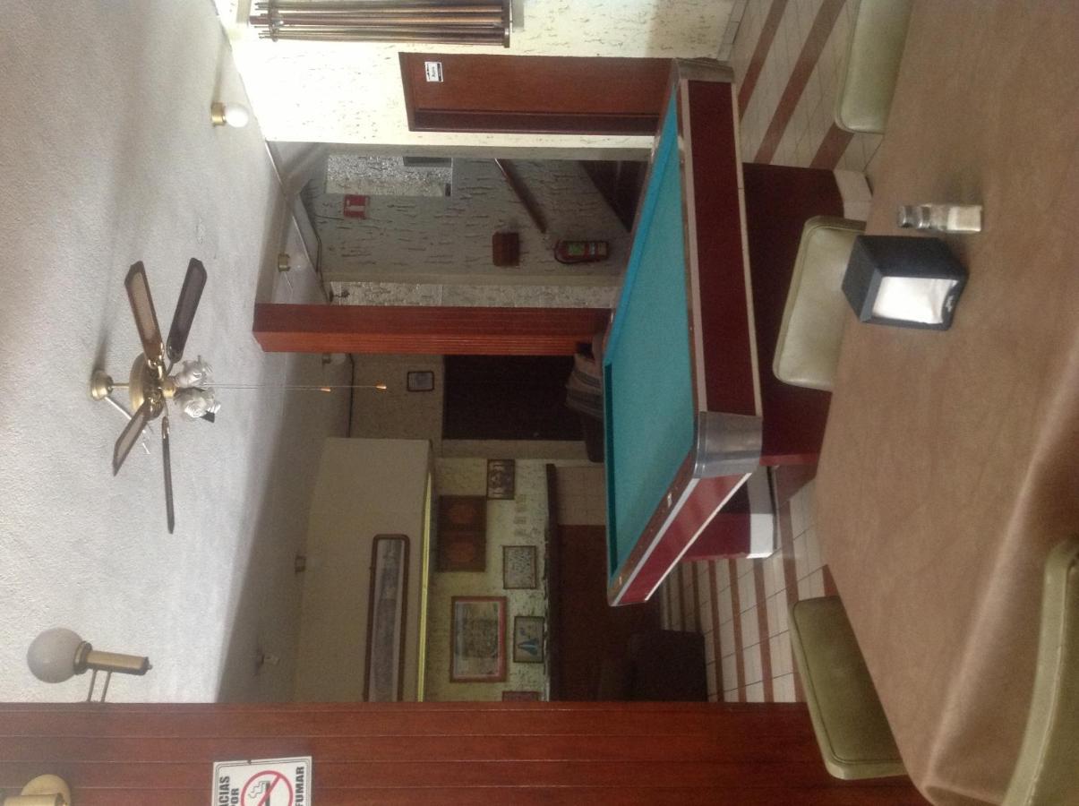 Hotel Topacio ซานฮวน เด ลอสลากอส ภายนอก รูปภาพ
