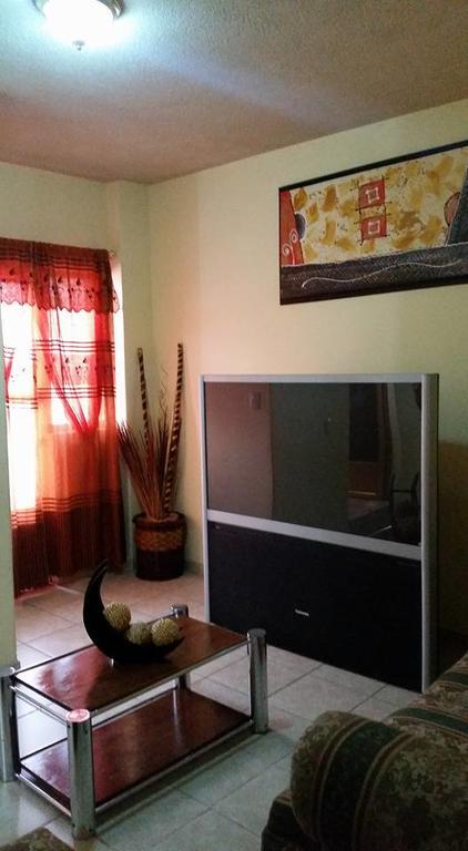 Hotel Topacio ซานฮวน เด ลอสลากอส ภายนอก รูปภาพ